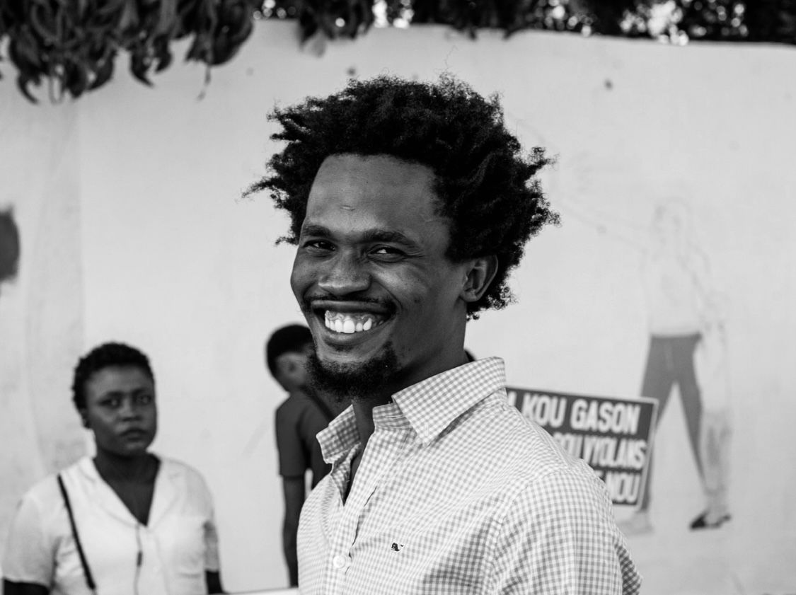 Les Éditions Julien Hilaire lancent  Temps de poésie 