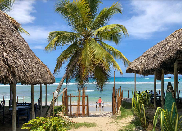 Exploration de Cayes-Jacmel, Haïti : À la découverte d’un trésor touristique et culturel.