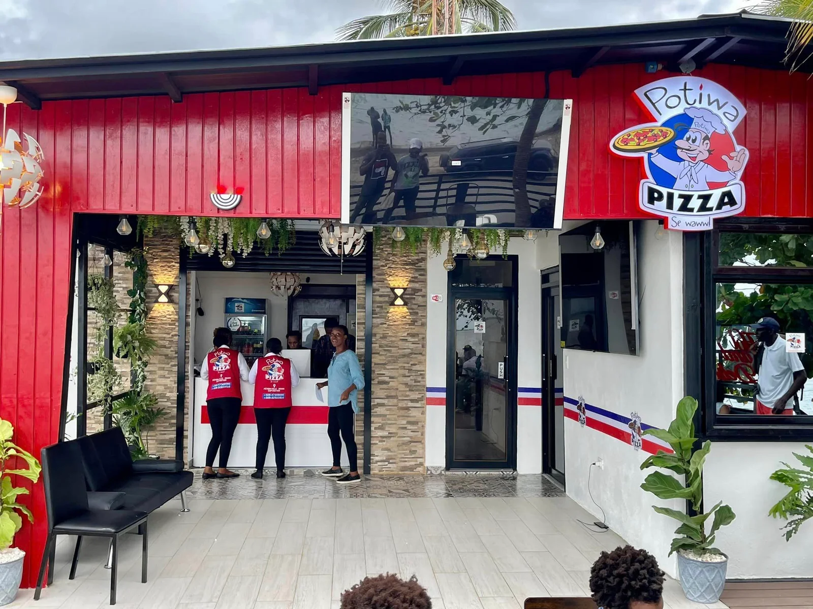Haïti : Pot’iwa Pizza / Visite virtuelle